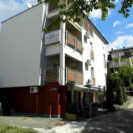 Apartments And Rooms Trsje Загреб Стая снимка