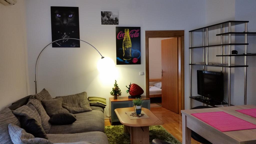 Apartments And Rooms Trsje Загреб Екстериор снимка