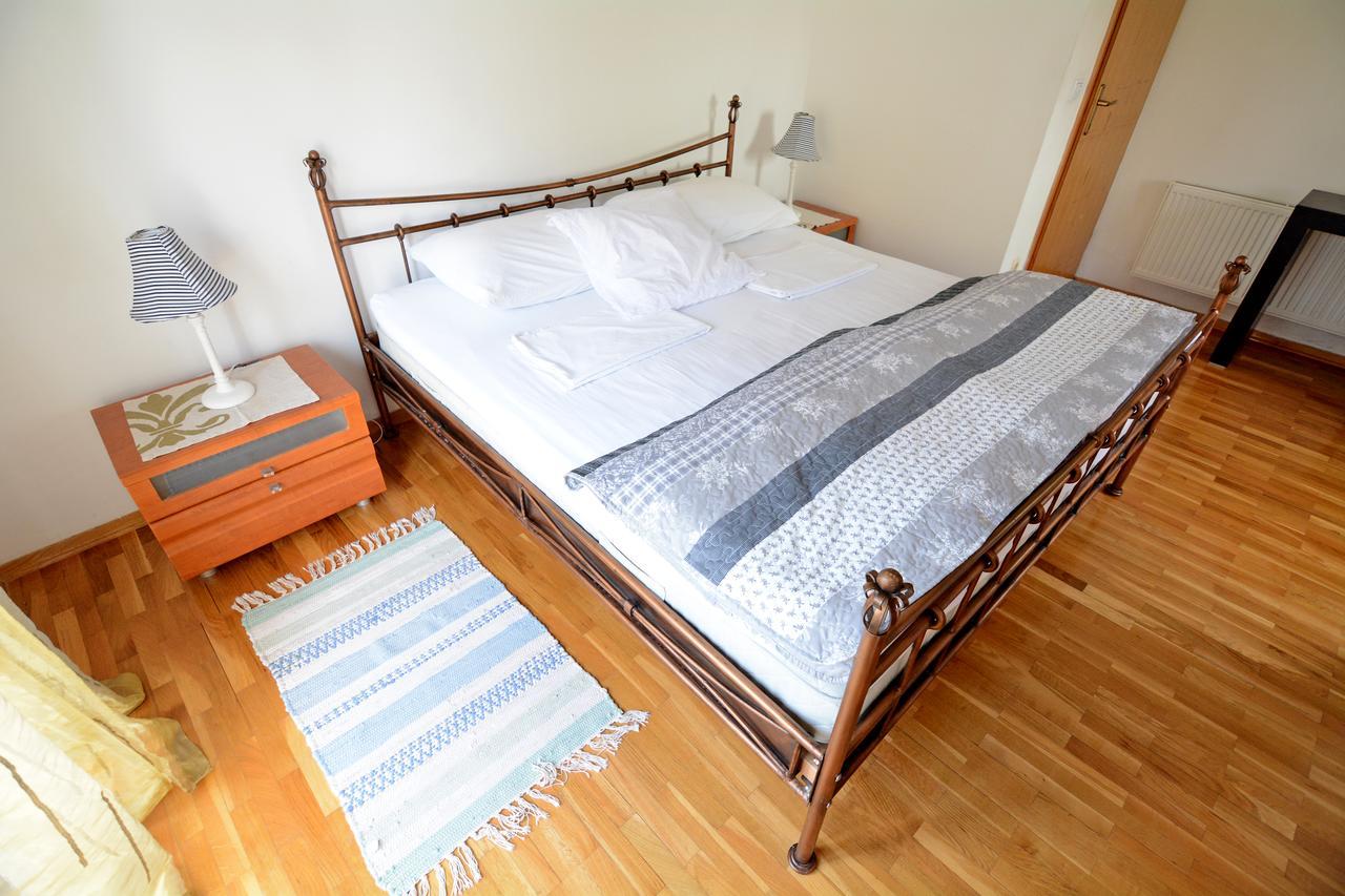 Apartments And Rooms Trsje Загреб Екстериор снимка