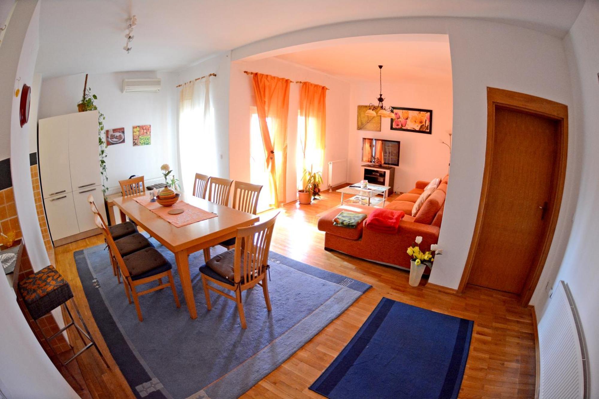 Apartments And Rooms Trsje Загреб Екстериор снимка