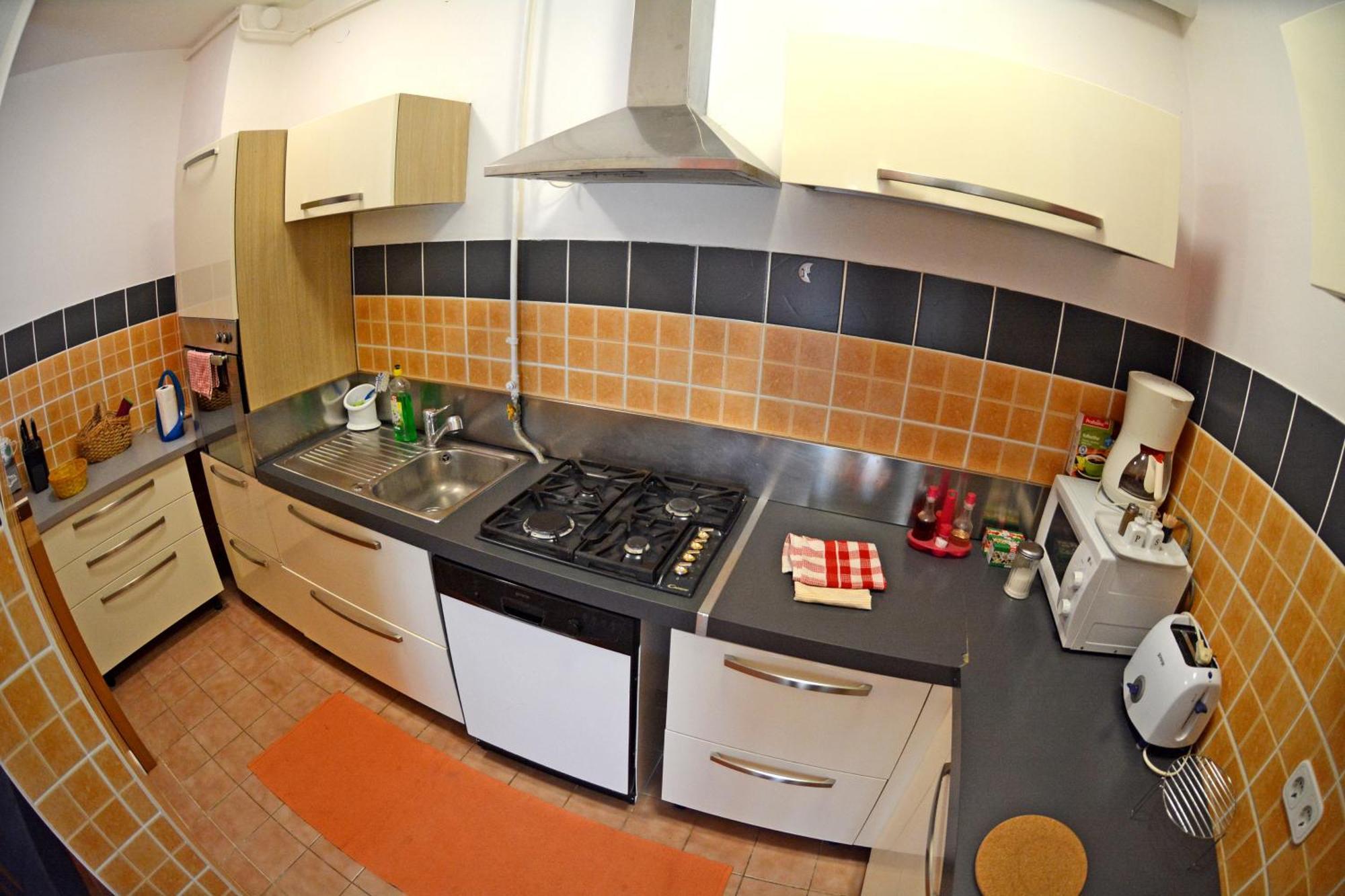 Apartments And Rooms Trsje Загреб Екстериор снимка