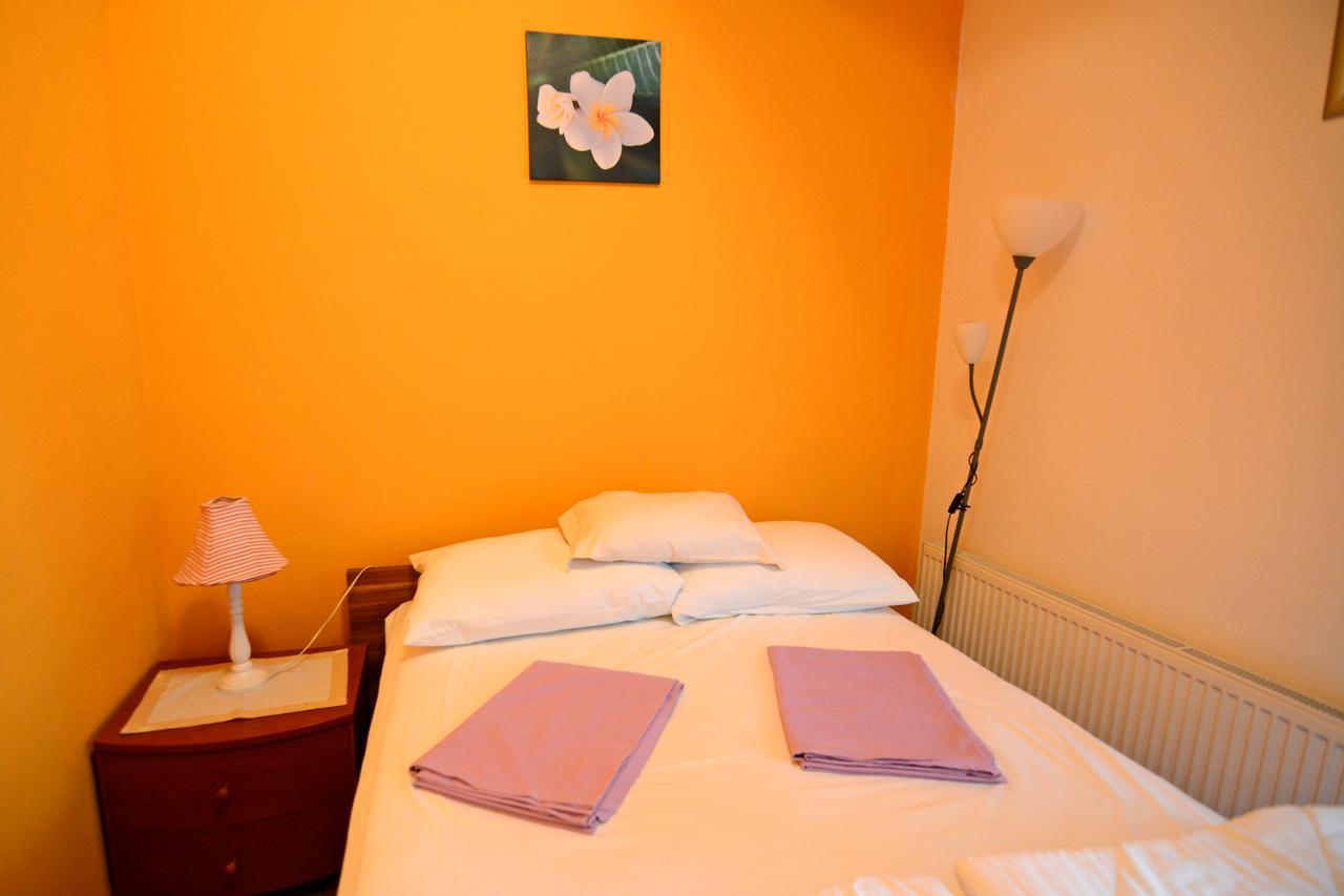 Apartments And Rooms Trsje Загреб Екстериор снимка